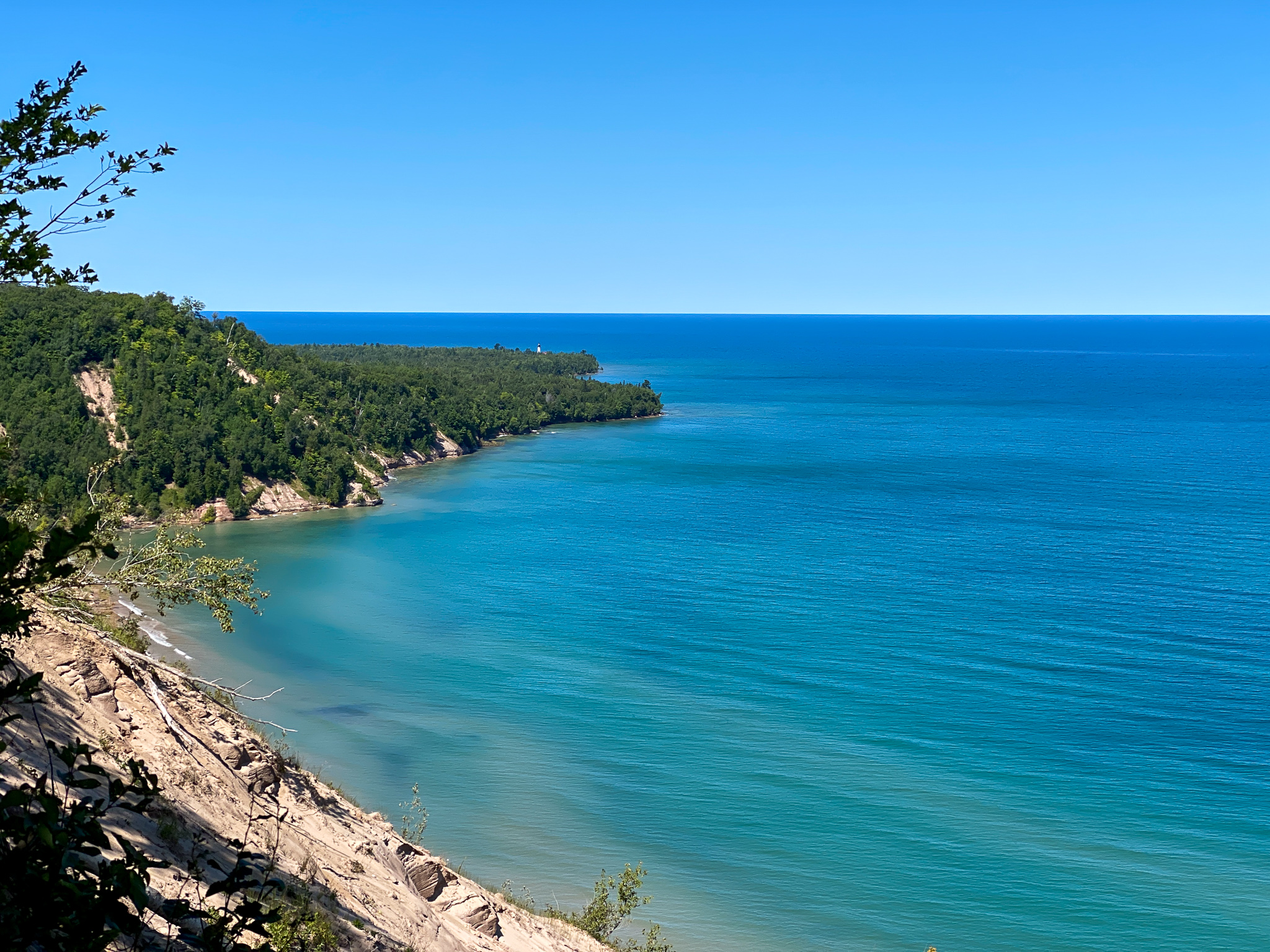 Lake Superior. Shore line